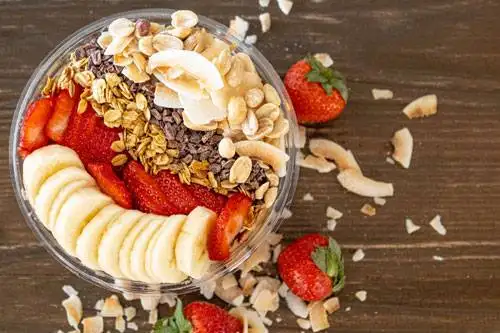 Dirt The Clean Juicery Green Bay WI Banana Split Smoothie Bowl Dirt The Clean Juicery Green Bay WI Banana Split Smoothie Bowl